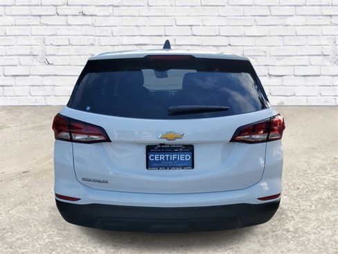Certified 2024 Chevrolet Equinox LS w/ LS Convenience Package image 3