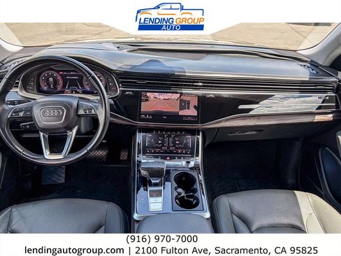 Used 2019 Audi Q8 Prestige w/ Adaptive Chassis Package AWD/4WD image 11