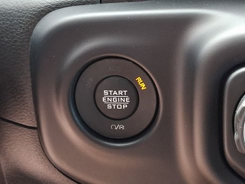 Used 2023 Jeep Wrangler Unlimited Sport AWD/4WD image 24