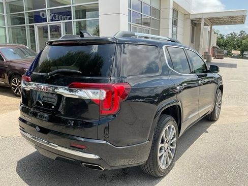 Used 2021 GMC Acadia Denali w/ Denali Technology Package FWD image 7