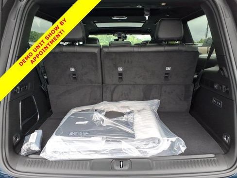 New 2026 Jeep Grand Wagoneer 4WD w/ Premium Group I image 19