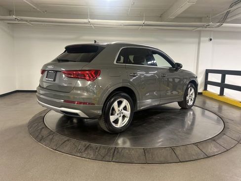 Used 2020 Audi Q3 2.0T Premium w/ Convenience Package AWD/4WD image 8