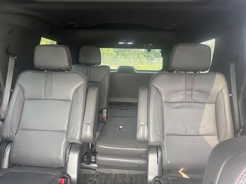 Used 2024 Chevrolet Tahoe RST w/ Luxury Package AWD/4WD image 9