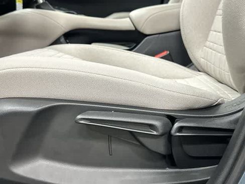 Certified 2027 Honda HR-V LX image 26