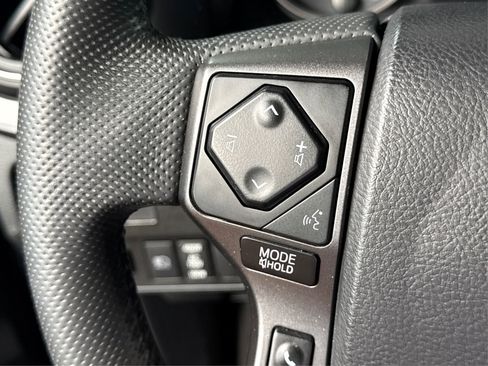 Used 2021 Toyota Tacoma SR5 image 32