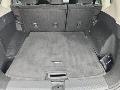 Used 2023 Nissan Rogue S AWD/4WD image 14