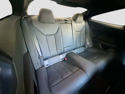 Used 2025 BMW 430i Coupe w/ M Sport Package RWD image 25