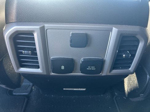 Used 2019 Ford F250 Lariat w/ Lariat Ultimate Package image 16