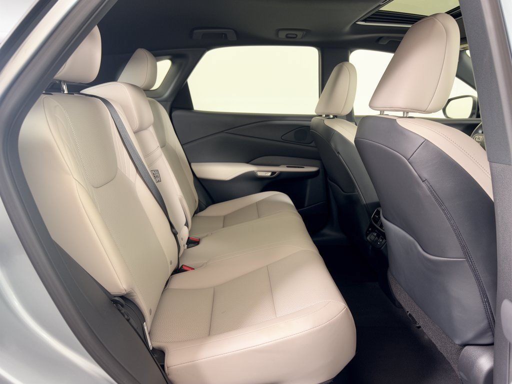 Used 2024 Lexus RX 350 Premium w/ Convenience Package AWD/4WD image 29