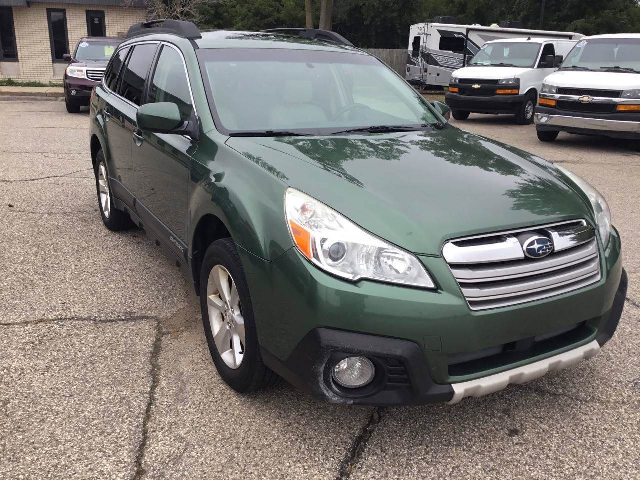 Used 2014 Subaru Outback 2.5i Limited AWD/4WD image 4