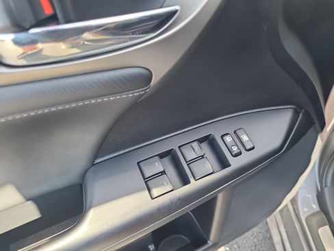 Used 2017 Lexus CT 200h w/ Seat Comfort Package FWD image 18