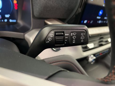 New 2026 Ford Explorer Active w/ Active Comfort Package image 21