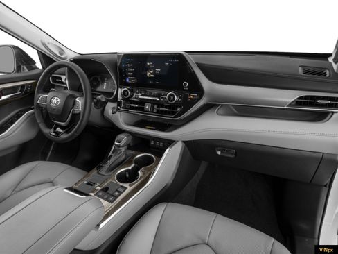 New 2026 Toyota Highlander Limited image 5