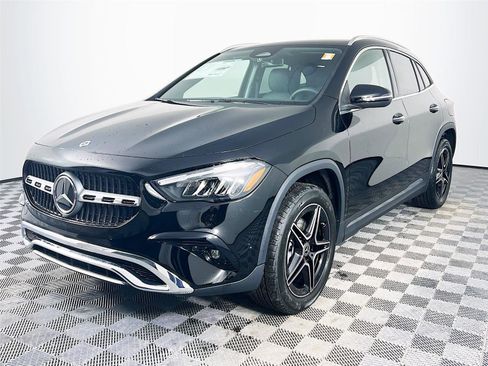 New 2026 Mercedes-Benz GLA 250 4MATIC image 2
