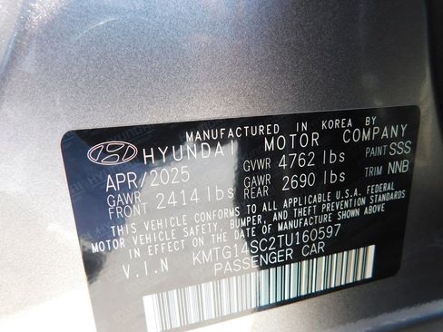 Used 2026 Genesis G70 2.5T image 29