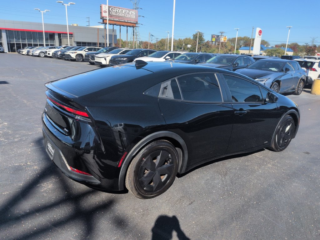 Certified 2024 Toyota Prius LE AWD/4WD image 5