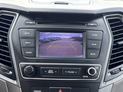 Used 2018 Hyundai Santa Fe Sport FWD image 22