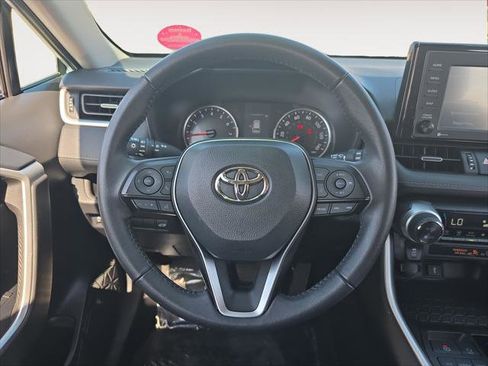 Certified 2022 Toyota RAV4 XLE Premium image 12