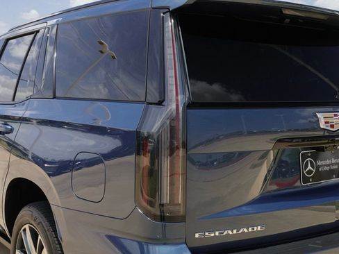 Used 2026 Cadillac Escalade Sport RWD image 12