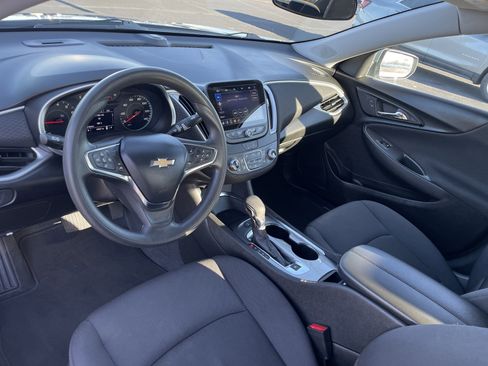 Used 2024 Chevrolet Malibu LT image 9