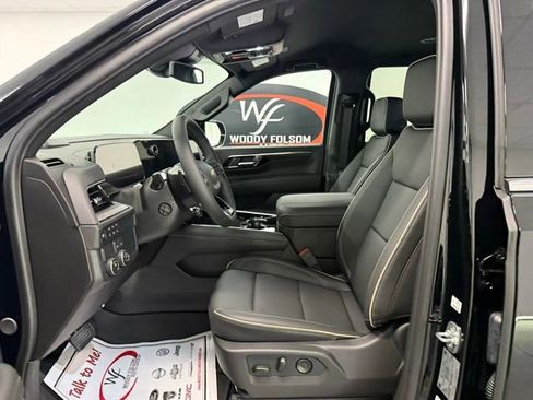 New 2026 Chevrolet Tahoe Premier image 11