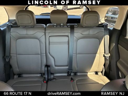 Used 2023 Lincoln Corsair AWD image 15