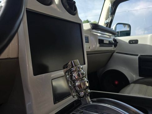 Used 2006 HUMMER H2 SUT AWD/4WD image 20