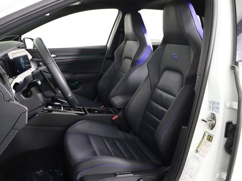 Used 2024 Volkswagen Golf R AWD/4WD image 32