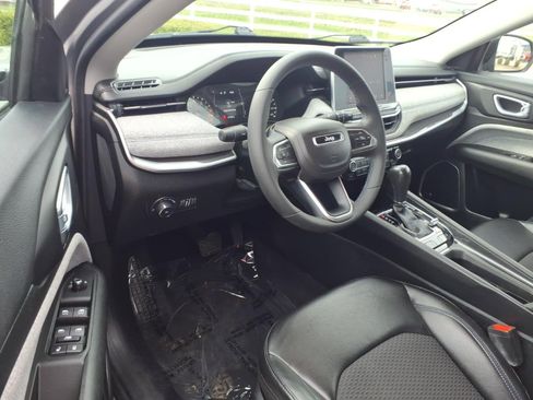 Used 2022 Jeep Compass Latitude w/ Sun and Sound Group image 6