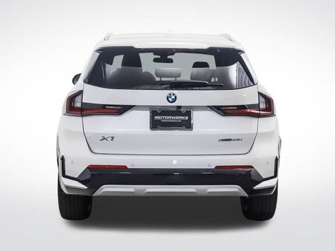 Used 2026 BMW X1 xDrive28i w/ Convenience Package AWD/4WD image 4