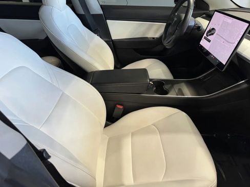 Used 2018 Tesla Model 3 Long Range image 6