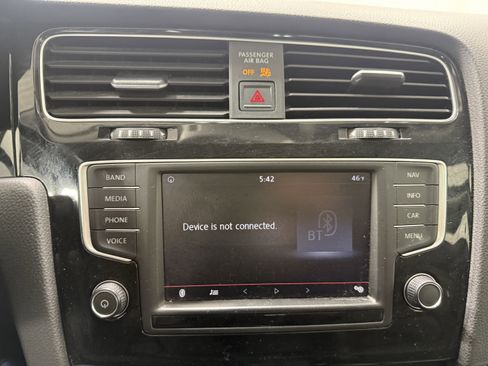 Used 2016 Volkswagen Golf SEL w/ Lighting Package (SEL) image 16