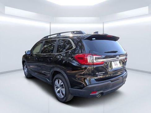 Used 2024 Subaru Ascent Premium w/ Convenience Package AWD/4WD image 5
