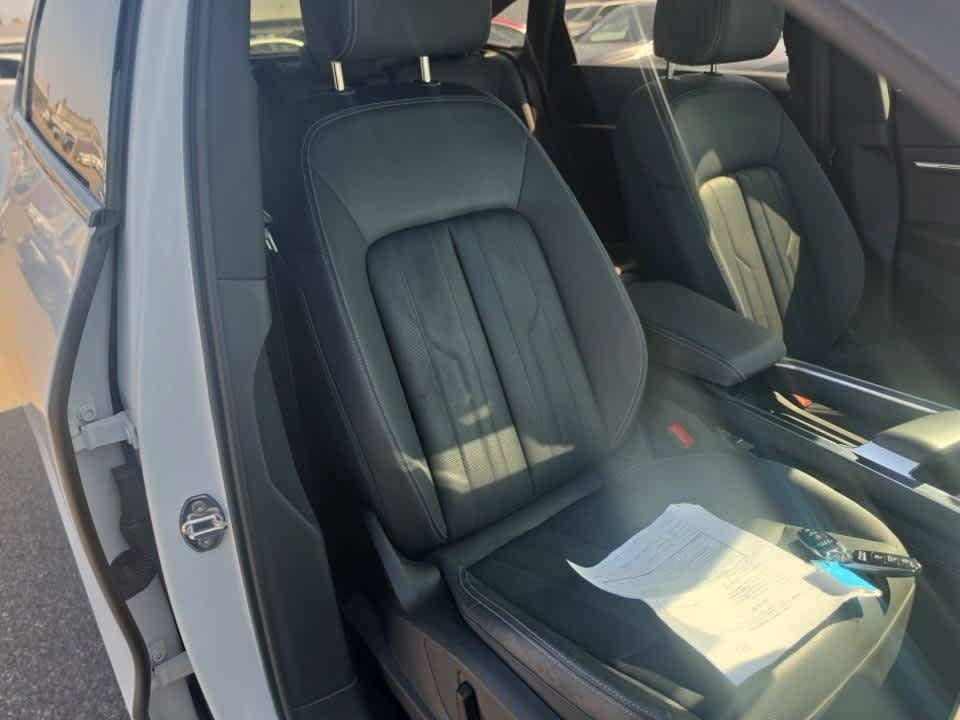 Used 2024 Audi Q8 e-tron Premium Plus w/ Premium Plus Package AWD/4WD image 10