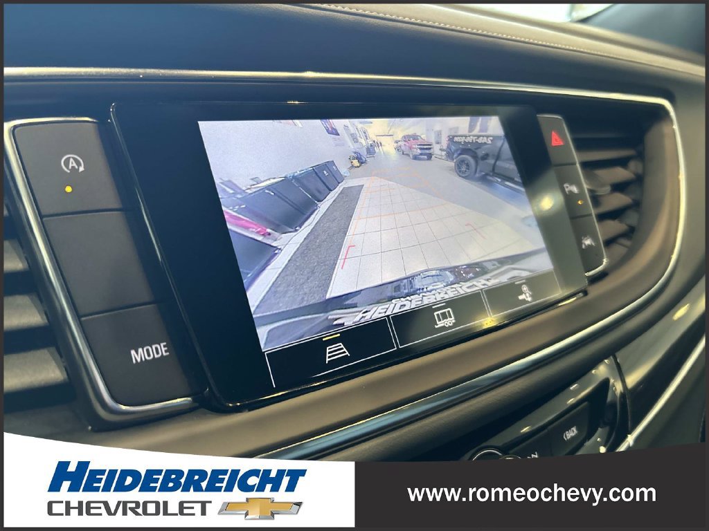 Used 2024 Buick Enclave Essence w/ Sport Touring Edition FWD image 23