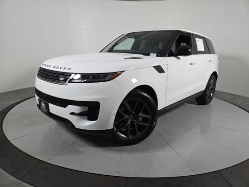 Used 2024 Land Rover Range Rover Sport SE image 1