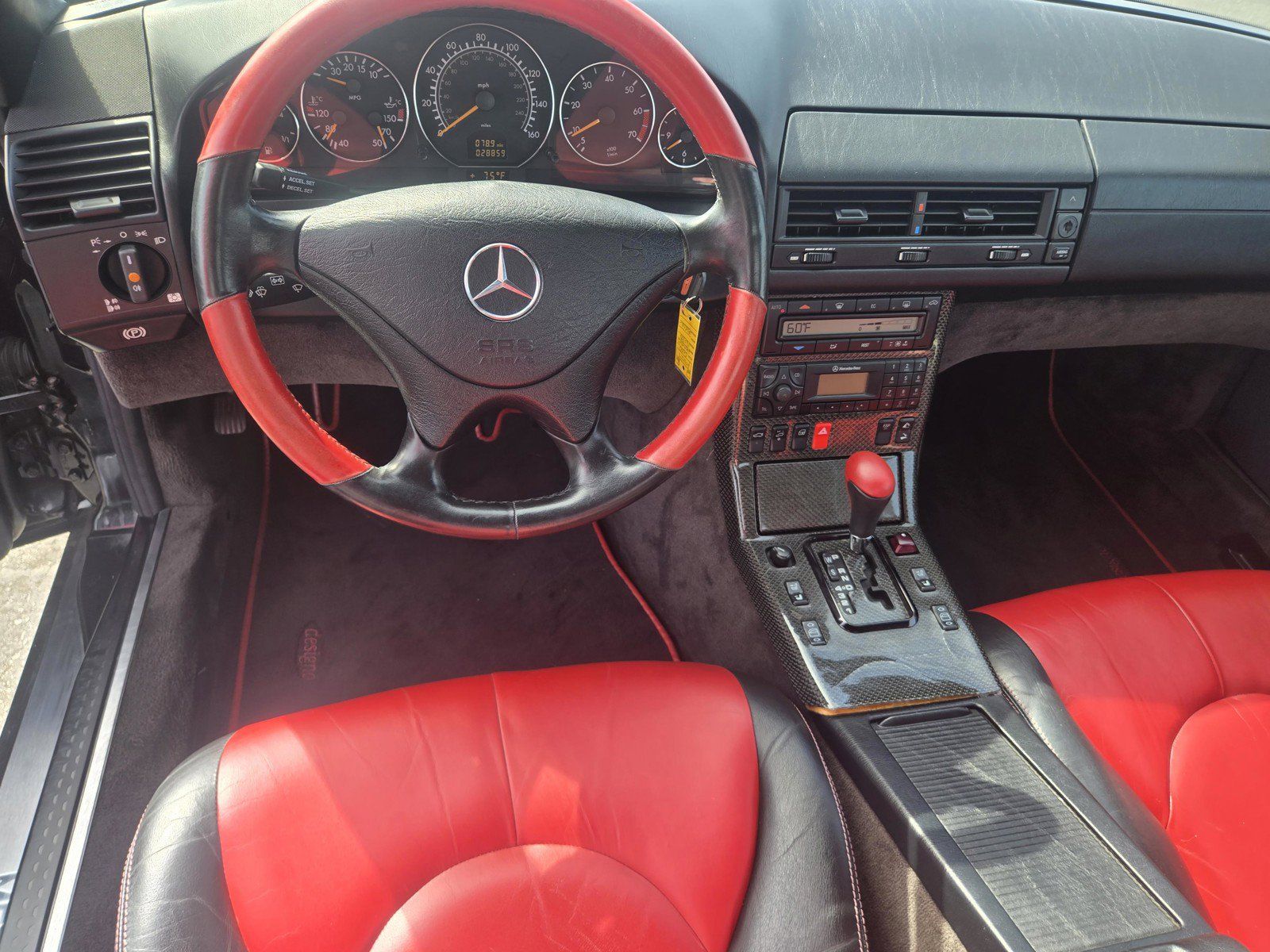 Used 2000 Mercedes-Benz SL 500 image 7