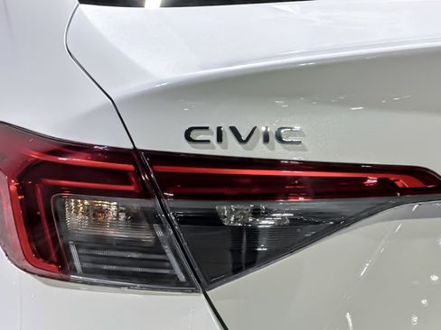 Used 2023 Honda Civic LX image 12