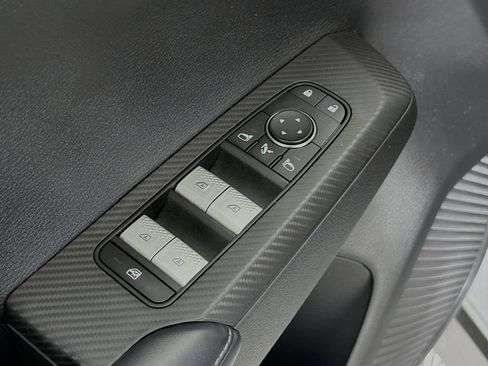 Used 2023 Mitsubishi Outlander SE FWD image 21
