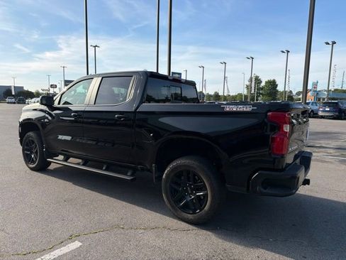 Used 2025 Chevrolet Silverado 1500 LT Trail Boss w/ Convenience Package II AWD/4WD image 5