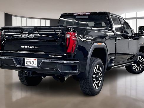 Used 2024 GMC Sierra 3500 Denali Ultimate image 6