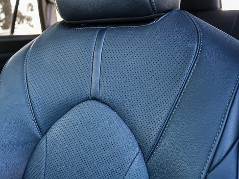 Used 2024 Toyota Grand Highlander AWD Hybrid image 26