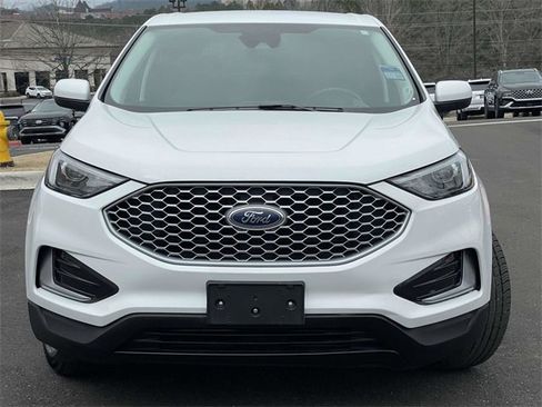 Used 2024 Ford Edge SEL image 6