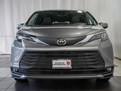 New 2026 Toyota Sienna XLE