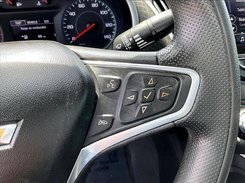 Used 2022 Chevrolet Malibu LT FWD image 21