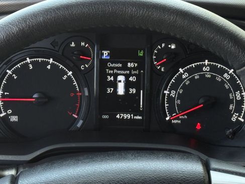 Used 2023 Toyota 4Runner SR5 RWD image 16