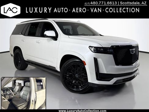 Used 2023 Cadillac Escalade Sport Platinum AWD/4WD image 1