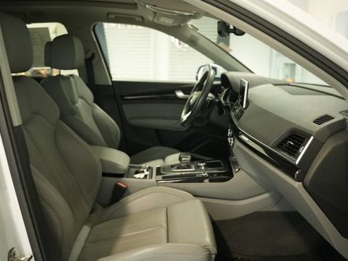 Used 2019 Audi Q5 Prestige w/ Prestige Package AWD/4WD image 22