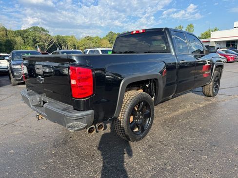 Used 2017 Chevrolet Silverado 1500 W/T w/ Black Out Edition AWD/4WD image 5