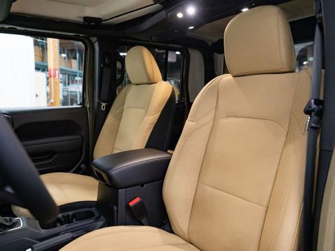 New 2026 Jeep Gladiator Willys image 23